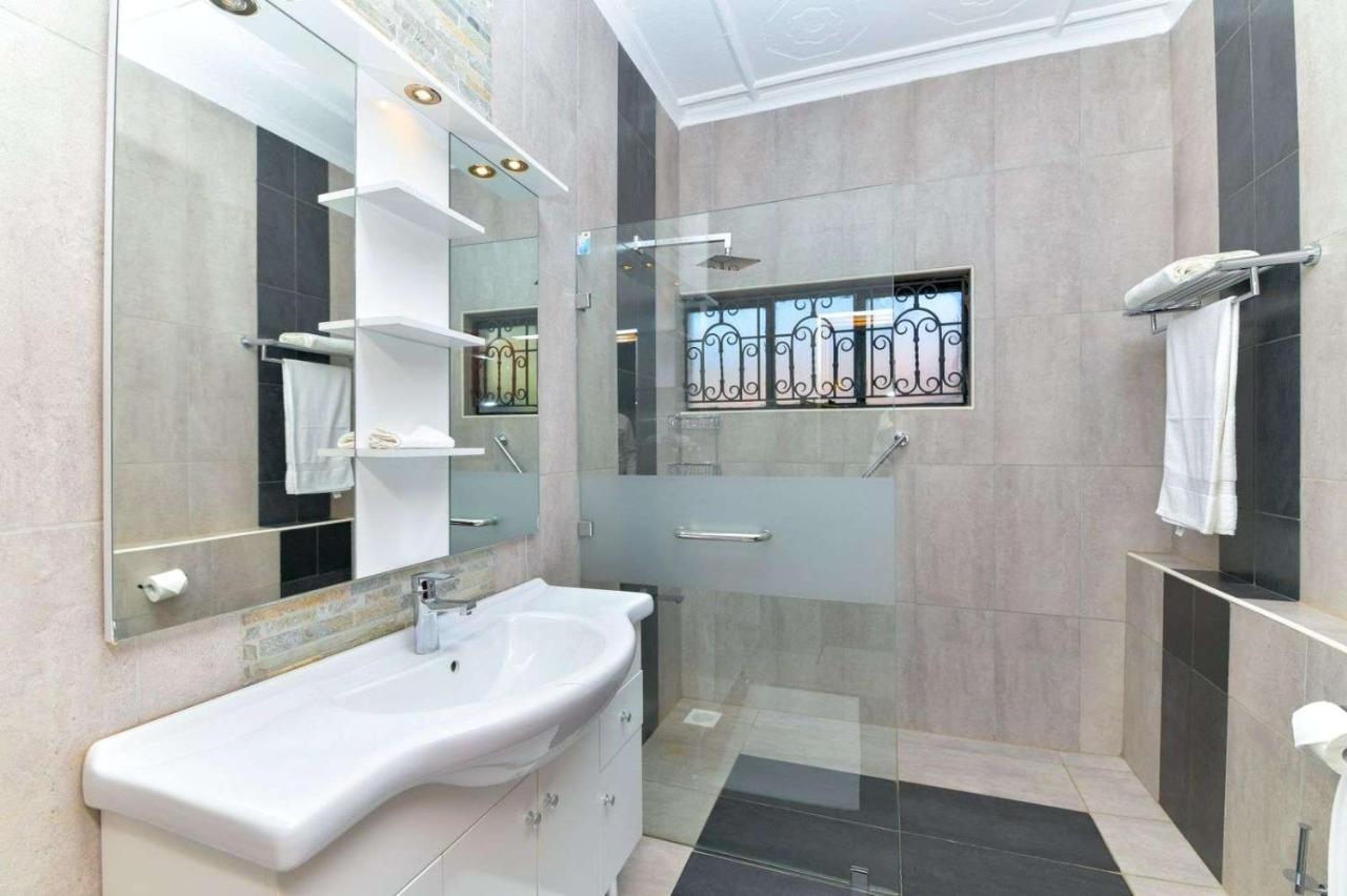 The Premier Suites نيروبي المظهر الخارجي الصورة